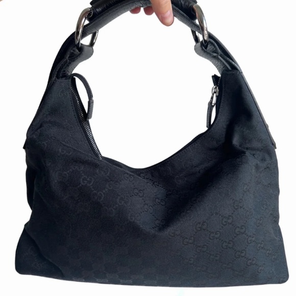 Gucci Handbags - GUCCI vintage black hobo bag